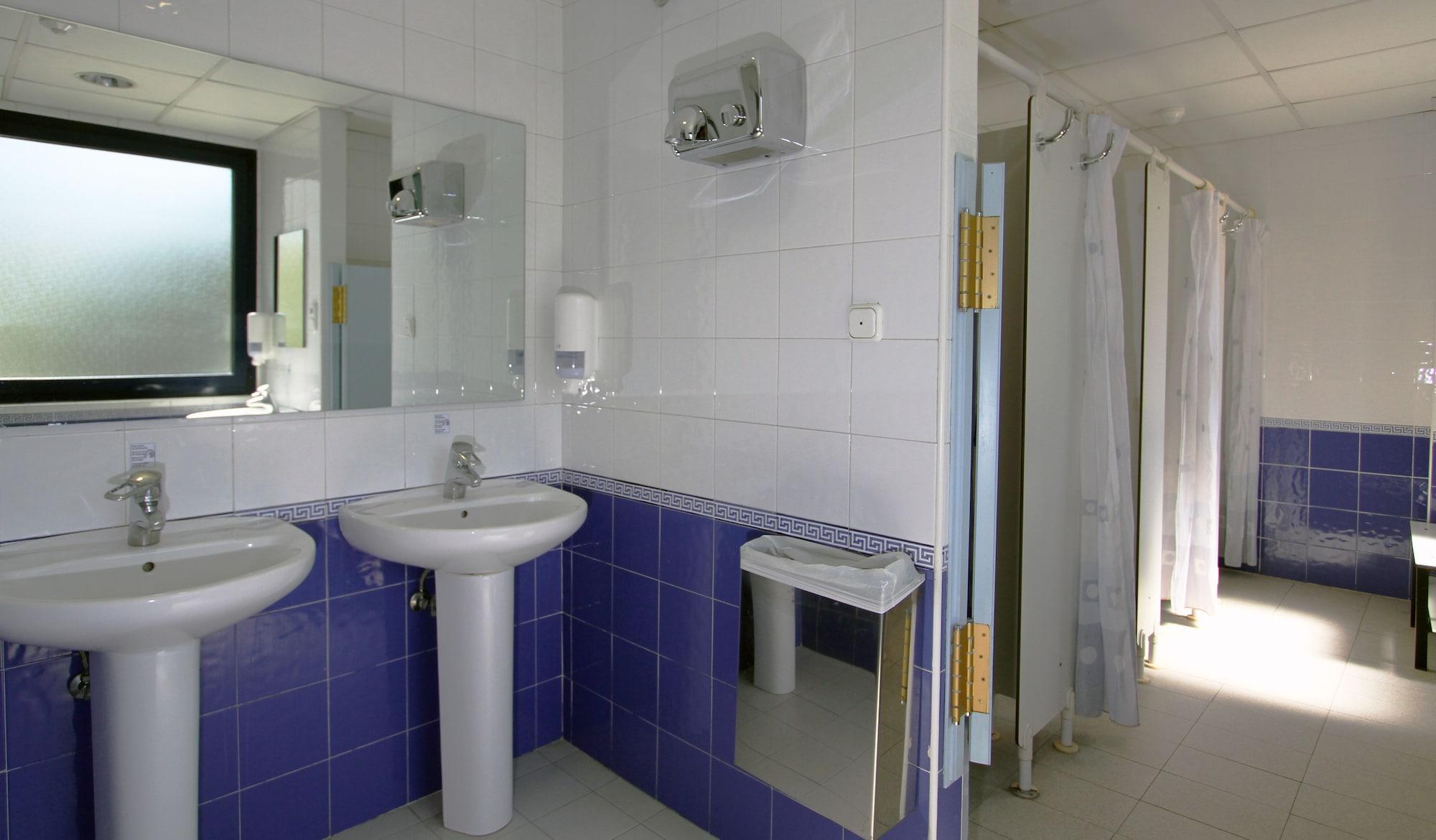 Bilbao Hostel Экстерьер фото