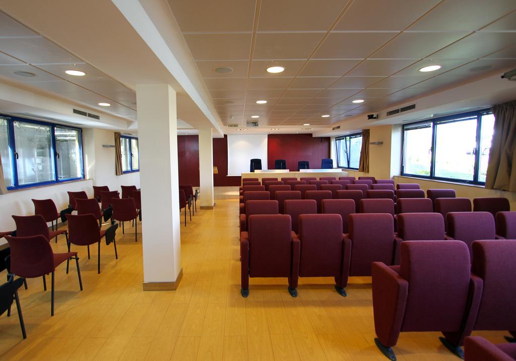 Bilbao Hostel Экстерьер фото